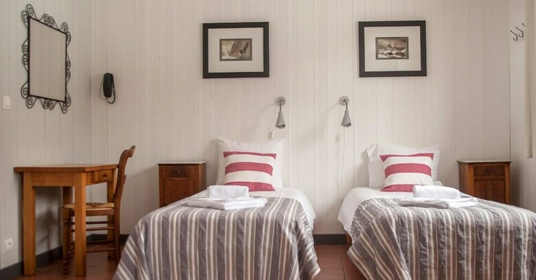 Hotel La Chaumi�re Mountain Lodge