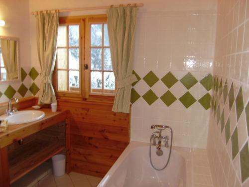Chalet Altitude 1057