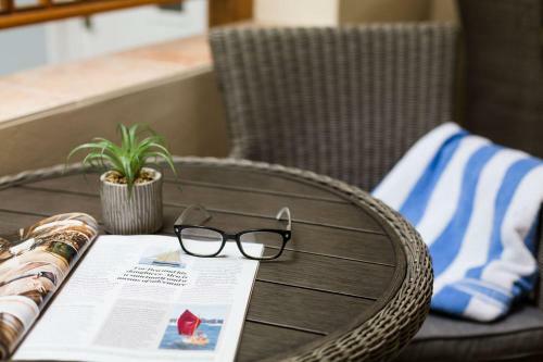 Beachlands Hotel