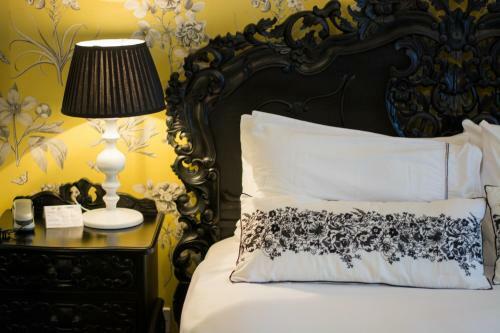 Beachlands Hotel