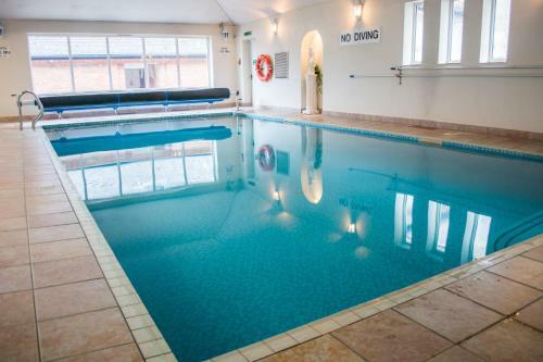 Beachlands Hotel