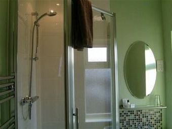 Hostal Roedean Guest House