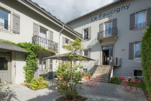 Le Faucigny - Hotel De Charme