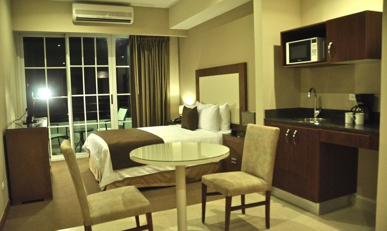 Central Park Hotel Casino & Spa