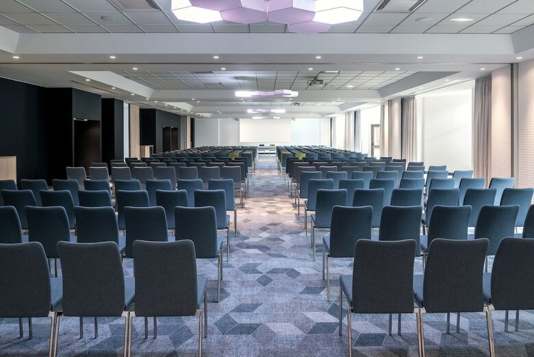 Hotel Radisson Blu Charles De Gaulle Airport