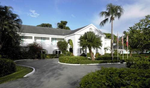 Hotel Discovery Bay By Rex Resorts