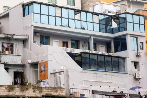 Shu Hostel