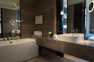 Renaissance Guiyang Hotel