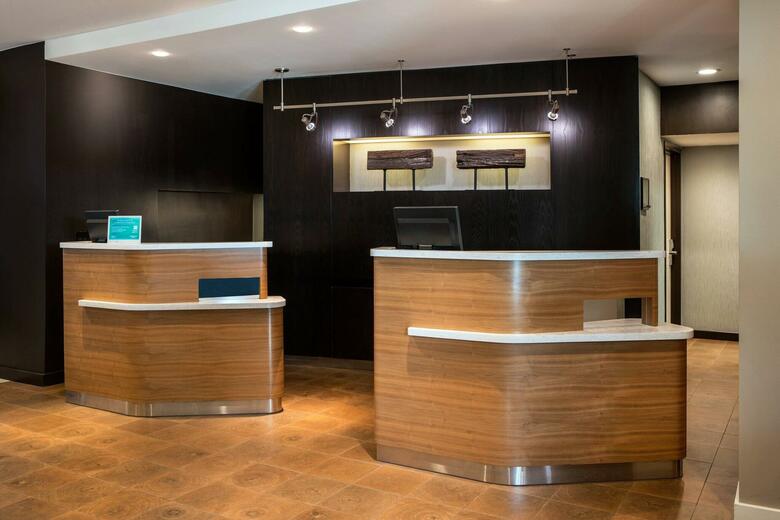 Hotel Courtyard By Marriott San Diego Sorrento Mesa