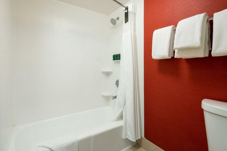 Hotel Courtyard By Marriott San Diego Sorrento Mesa