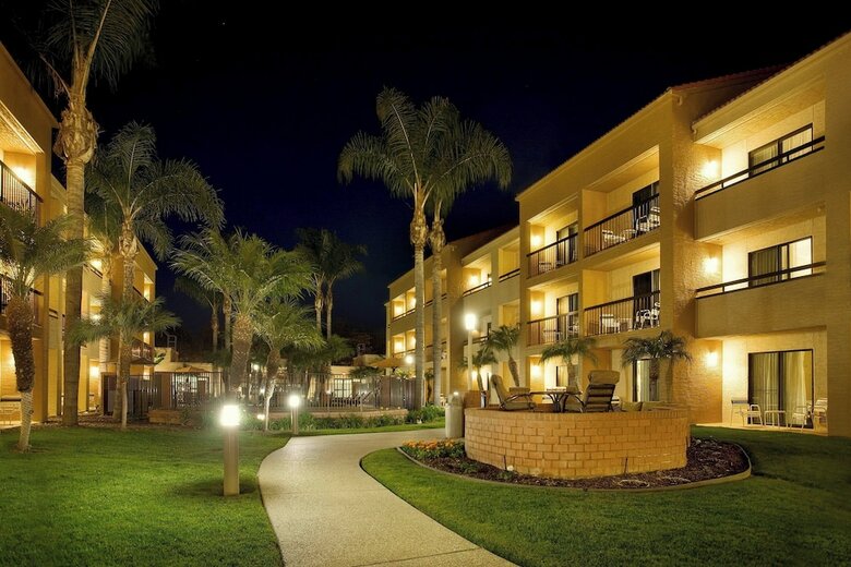 Hotel Courtyard By Marriott San Diego Sorrento Mesa