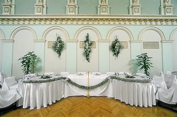 Tisza Hotel