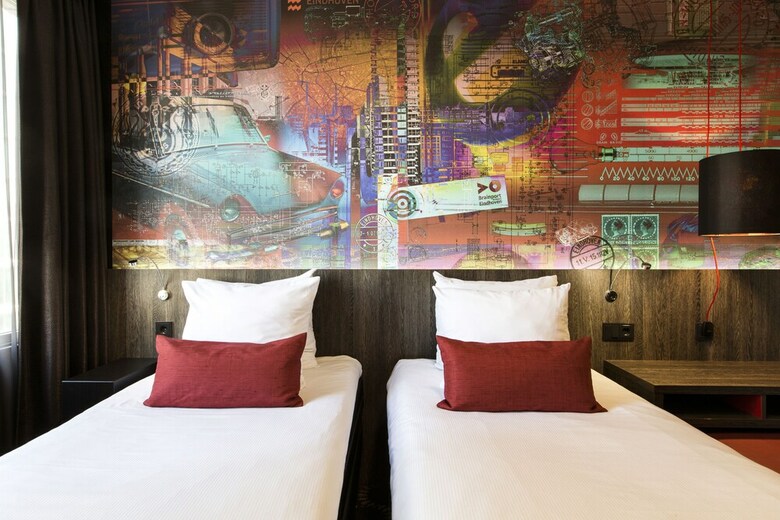 Crown Hotel Eindhoven Centre