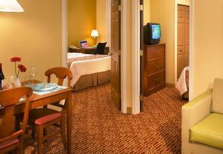 Hotel Towneplace Suites By Marriott Chicago Lombard