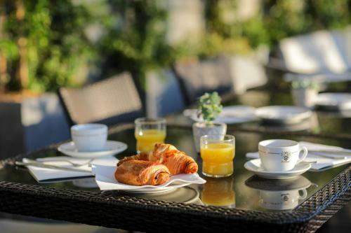 Royal Antibes - Luxury Hotel, Residence, Beach & Spa