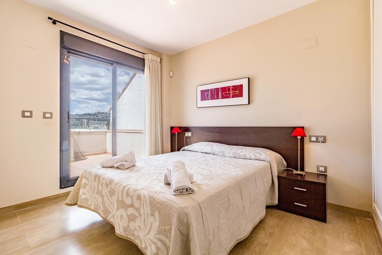 Hotel Realrent Calamora