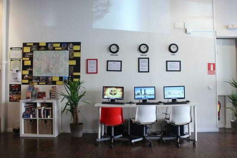 360 Hostel Barcelona Arts&culture