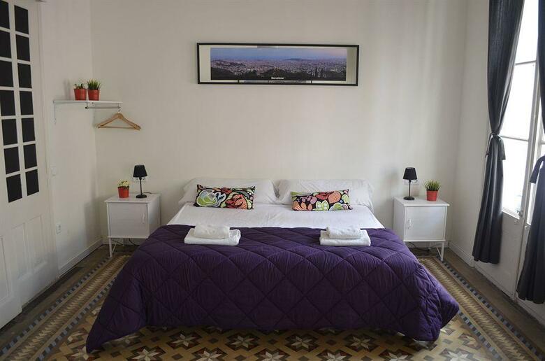 360 Hostel Barcelona Arts&culture