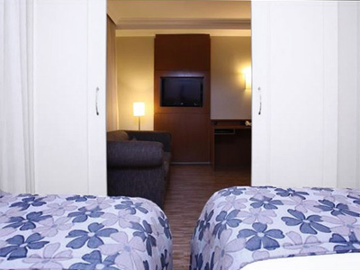 Hotel Travel Inn The World