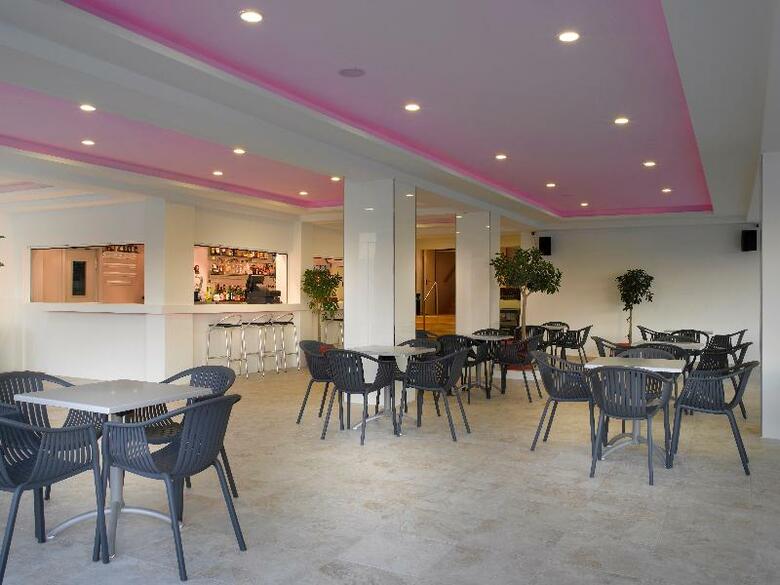 Palladium Hotel Cala Llonga