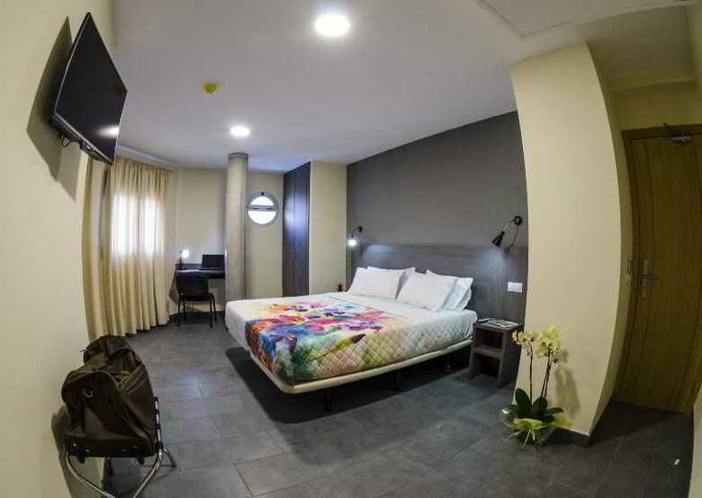 Hotel Puerto Canteras