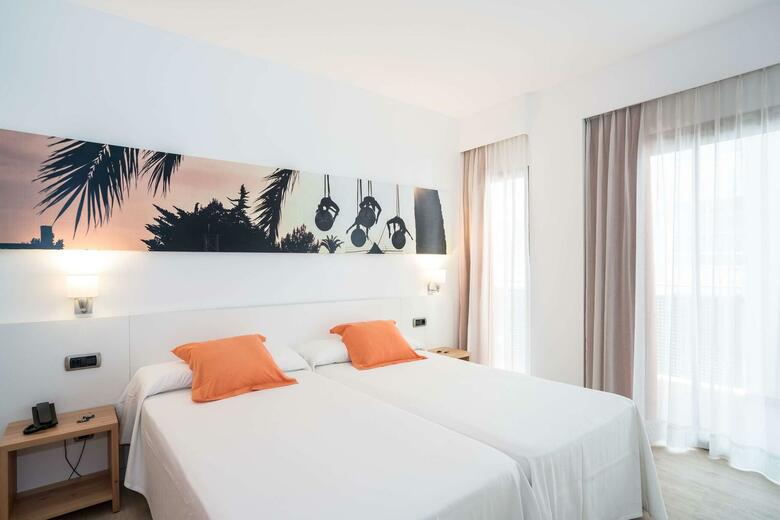 Hotel THB Ocean Beach