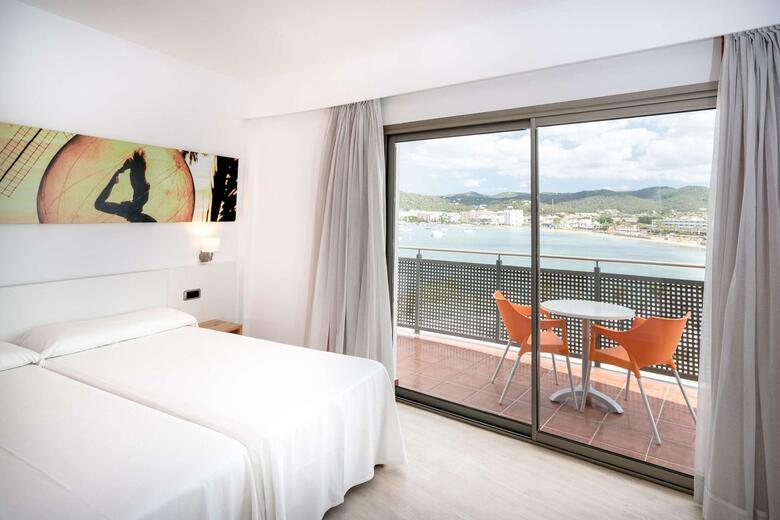 Hotel THB Ocean Beach