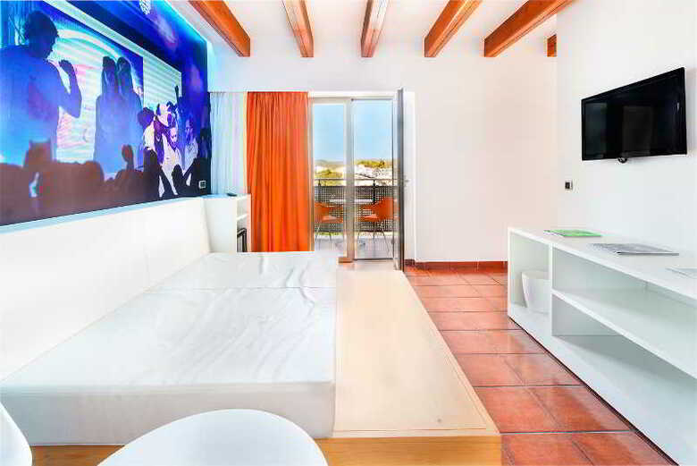 Hotel THB Ocean Beach