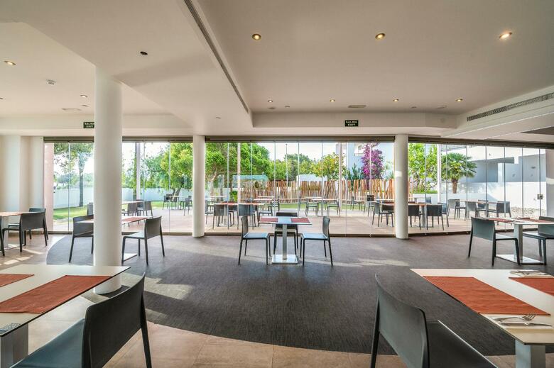 Hotel THB Ocean Beach