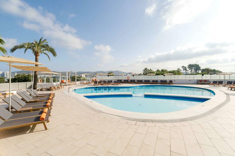Hotel THB Ocean Beach