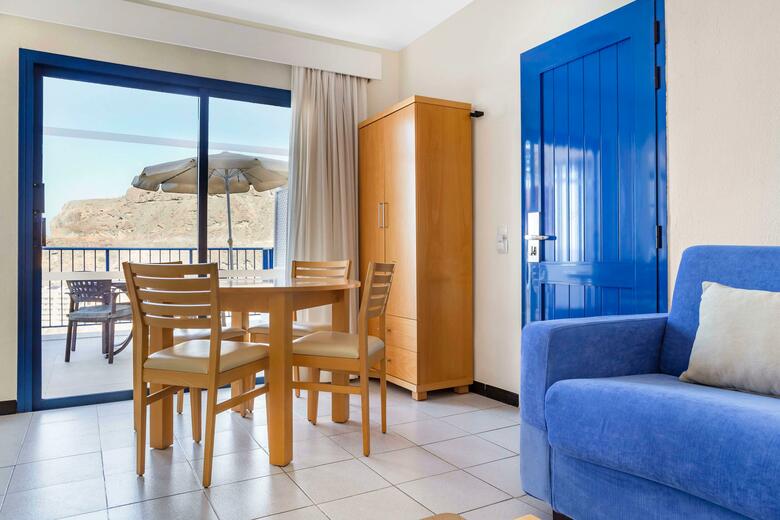 Hotel Club Cala Blanca