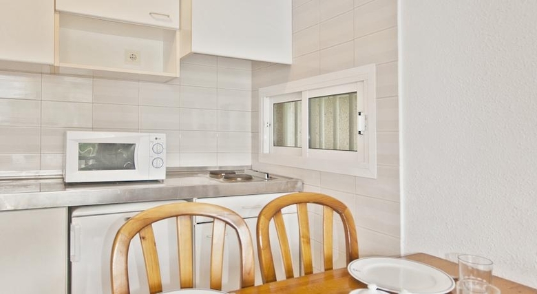 Llevant Apartamentos