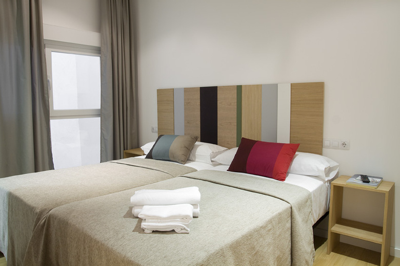 Pamplona Apartments
