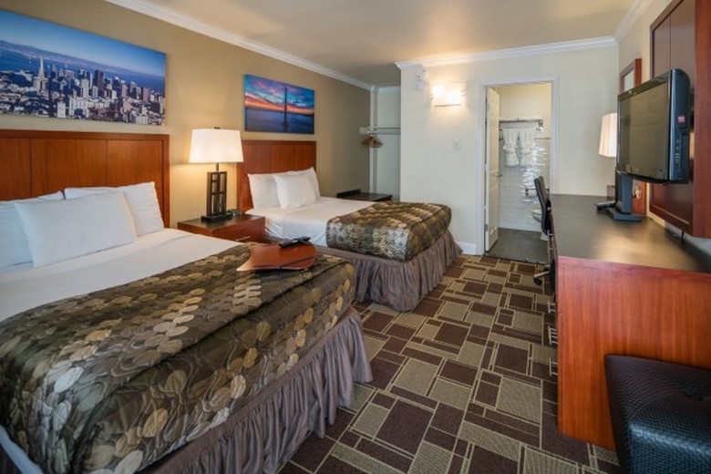 Hotel Bay Bridge Inn