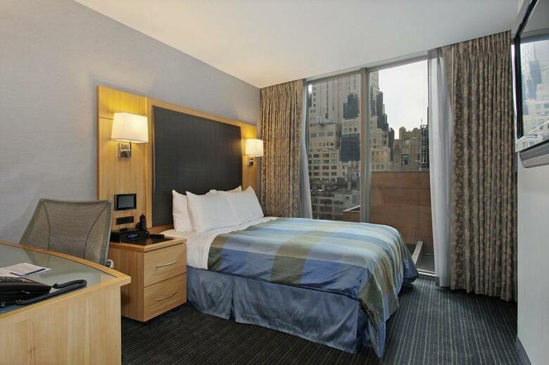 World Center Hotel