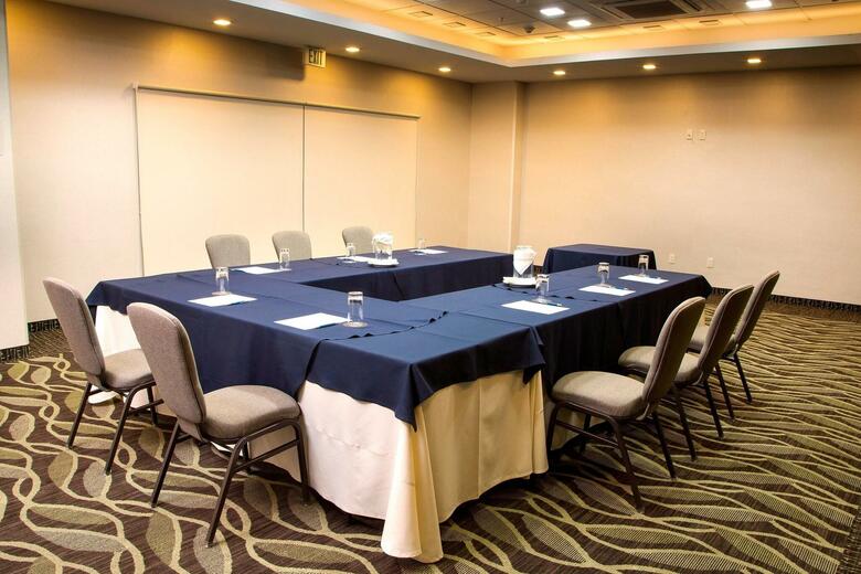 Hotel Four Points By Sheraton Queretaro Norte