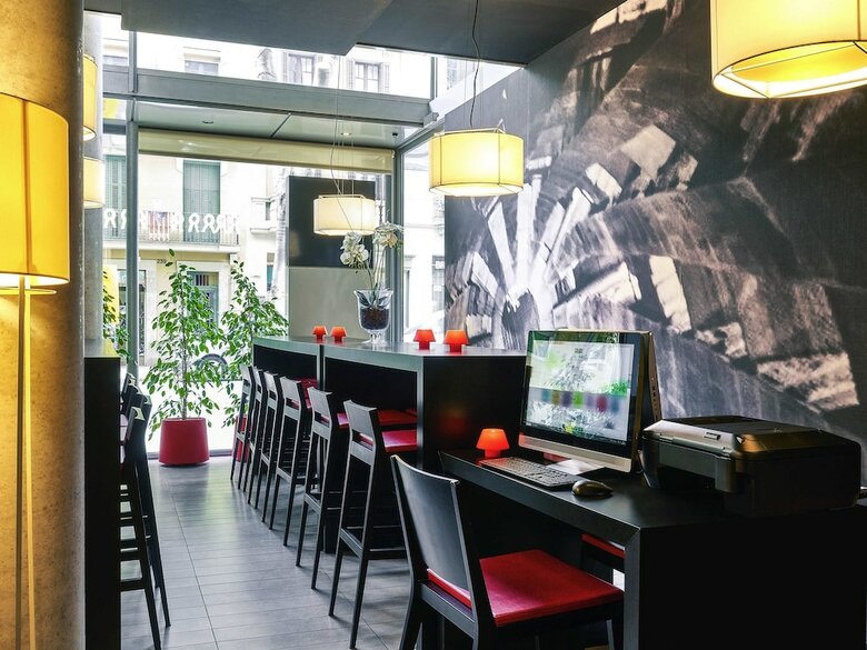 Hotel Ibis Barcelona Centro Sagrada Familia
