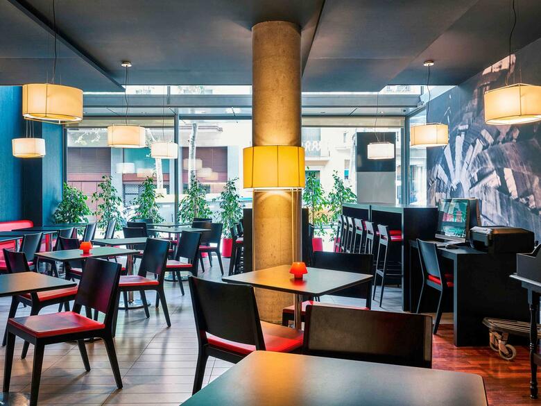 Hotel Ibis Barcelona Centro Sagrada Familia