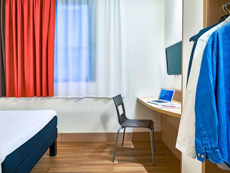 Hotel Ibis Barcelona Centro Sagrada Familia