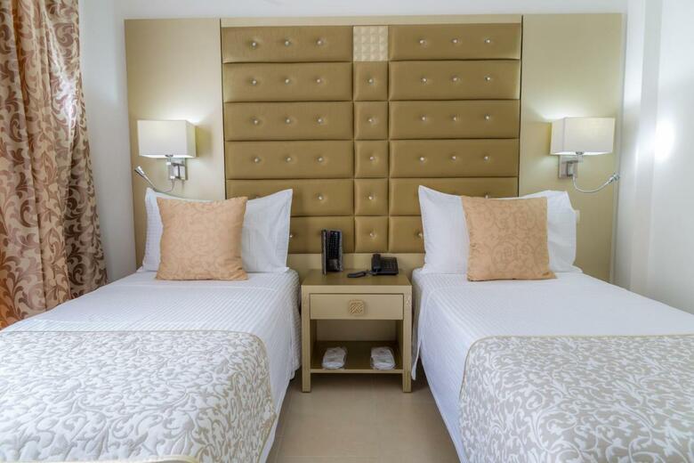 Hotel Bluesea Albor�n Adults Only