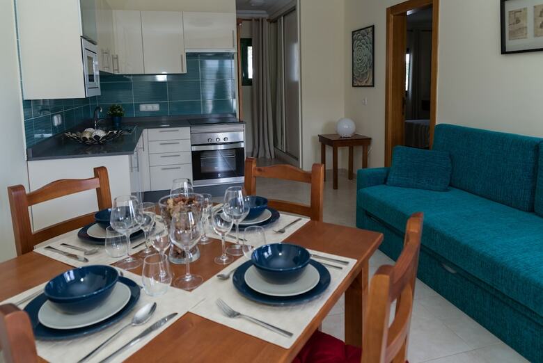 Aparthotel Las Adelfas