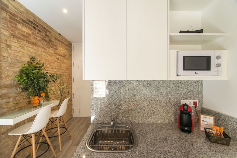 Apartamento Happy People Sagrada Familia Gaud�