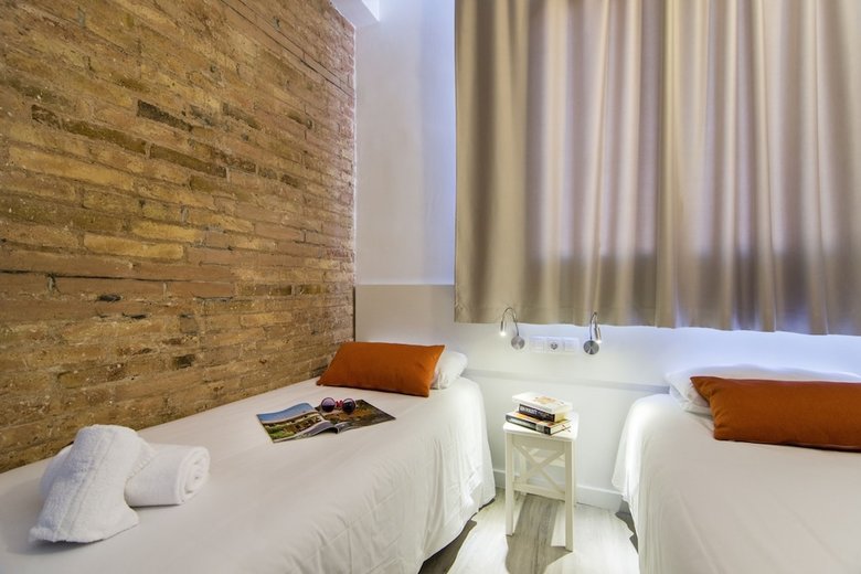 Apartamento Happy People Sagrada Familia Gaud�