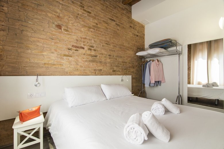 Apartamento Happy People Sagrada Familia Gaud�