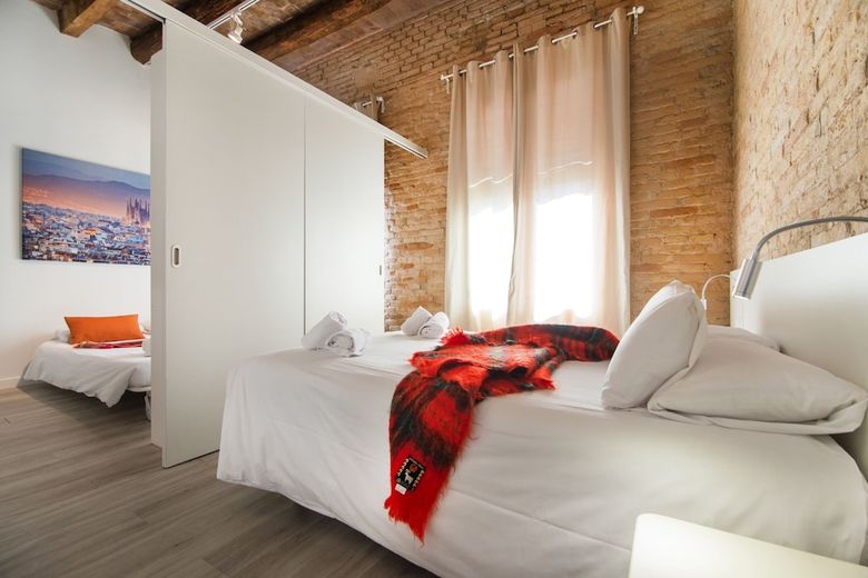 Apartamento Happy People Sagrada Familia Gaud�