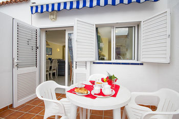 Aparthotel Ona Los Claveles