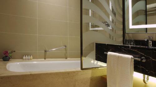 Lotte City Hotel Jeju