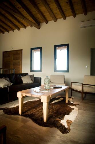 Hostal La Morada Guest House
