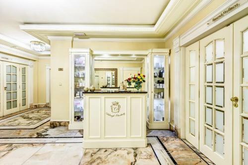 Hostal Paacyk Otrbusy Business & Spa