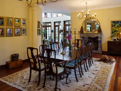Hostal Ibis House